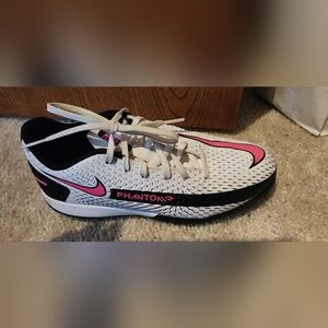 Nike Phantom Futsal Shoes